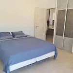 Climatisée 6 Pièces Avec Piscine Privée, 5 Chambres, Domaine De La Nartelle - Fr-1-780-67 * Sainte-Maxime